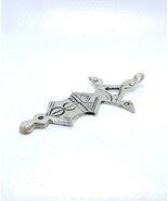 Tuareg Cross Pendant – Handmade Silver Tribal Berber Amulet from Morocco - €47,36 EUR Tuareg Cross Pendant – Handmade Silver Tribal Berber Amulet from Morocco - €47,36 EUR