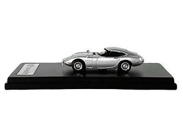 Toyota 2000GT RHD Right Hand Drive Silver Metallic 1/64 Diecast Car LCD Models - £35.78 GBP