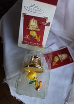 Hallmark Keepsake Ornament Jingle All the Way! Looney Tunes&#39; Tweety Bird Sings - £9.54 GBP