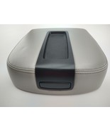 ✅2007 - 2014 GMC Chevrolet Hummer Center Console Door Lid Armrest Gray OEM - $117.76