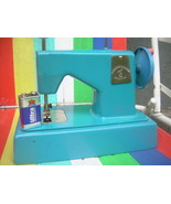 Vintage Soviet Russian Ussr Kids Toy Hand Crank Sewing Machine LENINGRAD - $62.20 CAD