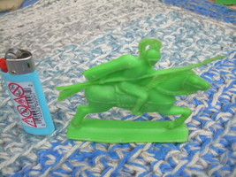 Vintage Soviet Russian Ussr Plastic Toy Soldier Crusader  About 1970 - $5.24