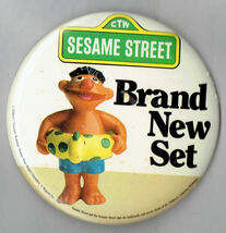 Vintage Sesame Street Jim Henson Muppet's PVC figure new Set 3" Button Pin - $29.65