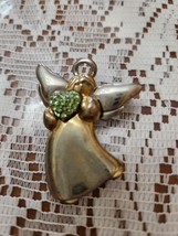 Vintage LC Signed Angel Green Crystal Heart Halo Silvertone Goldtone Bro... - $28.65 CAD