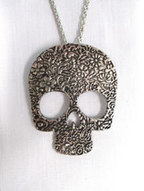 Pretty Floral Sugar Skull Day Of The Dead Silver Pendant 22&quot; Chain Necklace - £7.80 GBP