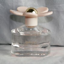 Daisy Marc Jacobs Women Mini Bottle 0.13 oz 4 ml Eau De Toilette Dab-On ... - £16.29 GBP