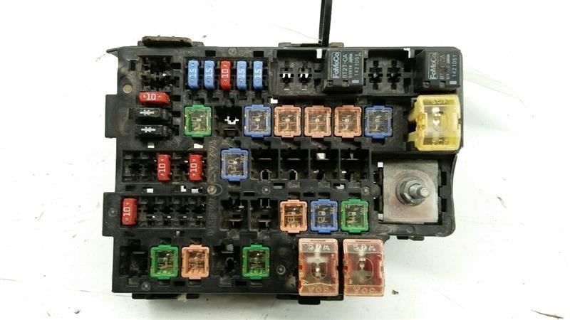 Primary image for Fuse Box Engine VIN A 8th Digit Fits 10-12 Ford FusionInspected, Warrantied -...