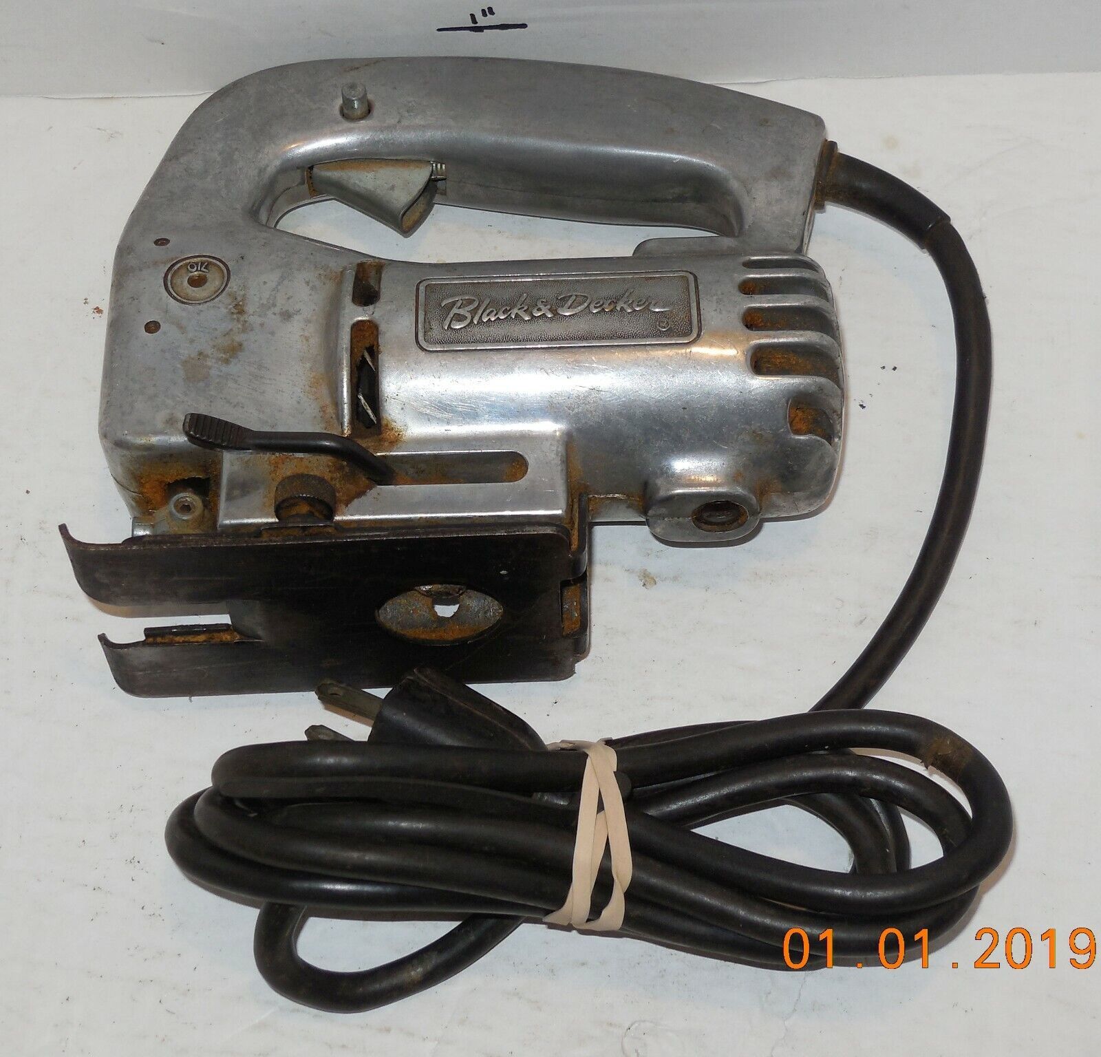B + D Black and Decker Professional Jig Saw 2.5 Amps 3000 RPM Model U-351 - $48.27