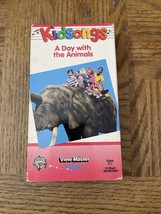 Kidsongs A Day With The Animals VHS - £39.78 GBP