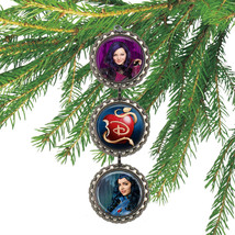 Disney Descendants MAL &amp; EVIE 3D Bottle Cap Christmas Ornament #106 - £7.14 GBP