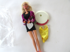 Mattel Kelly Taylor  Fashion Doll Beverly Hills 90210 w/base 1991 & Yellow Suit - $18.76
