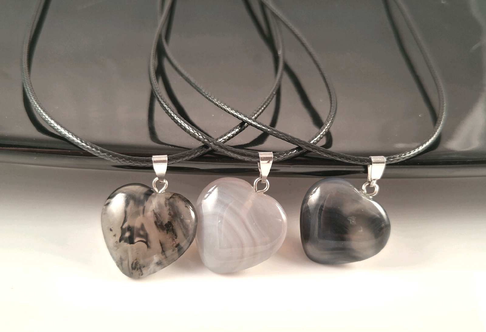 Gray Agate Natural Stone Heart Pendant Necklace