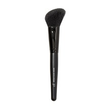 e.l.f. Angled Blush Brush Face Makeup Brush For A Sculpted Look Great Fo... - $343.67 MXN