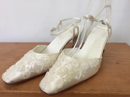 Michaelangelo Vanessa Beaded White Bridal Heels Wedding Mother of Bride ... - $29.99