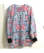 Womens Scrubs Lrg Hearts Flowers Snap Front Cuffed Sleeves - $168.14 MXN