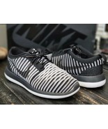 2016 Nike Roshe Run Flyknit Black/White Training Shoes 844929-001 Women 8 - $70.57 CAD