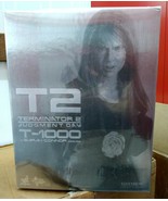 HOT TOYS MMS 125 Terminator 2 Judgment Day: T-1000 in Sarah Connor Disguise - $574.43 CAD