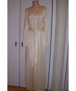 Vtg DVF Diane Von Furstenberg for RE-7 Cream Long Robe Dressing Gown Sz ... - $88.01 CAD