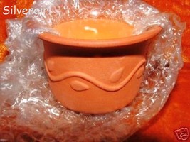 Apricot Scented Candle Terra Cotta Jar  Avon - $7.99