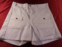 MADE IN THE U.S.A. USN NAVY WHITE CARGO SHORTS SIZE 37 X 5 SI 1076 - $20.24