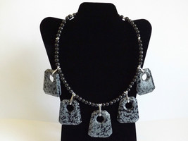 Natural snowflakes obsidian necklace         . - £25.98 GBP