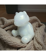 October Pearl Faceted Resin Bear - $73.80 MXN
