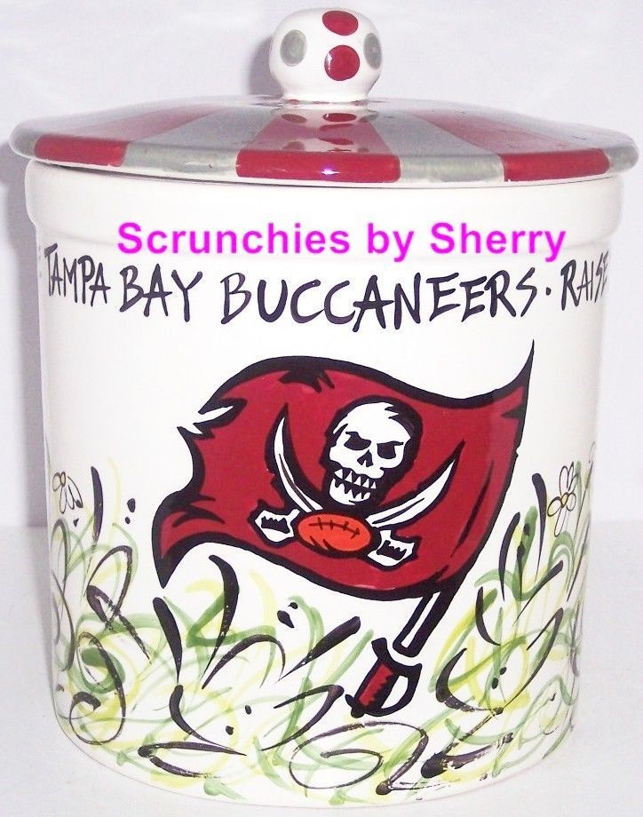 Tampa Bay Buccaneers Cookie Jar Football Ceramic Cookies NFL - £39.83 GBP