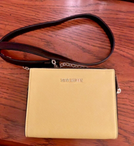 Steve Madden BGREER Wallet String Crossbody NWOT - $470.41 MXN