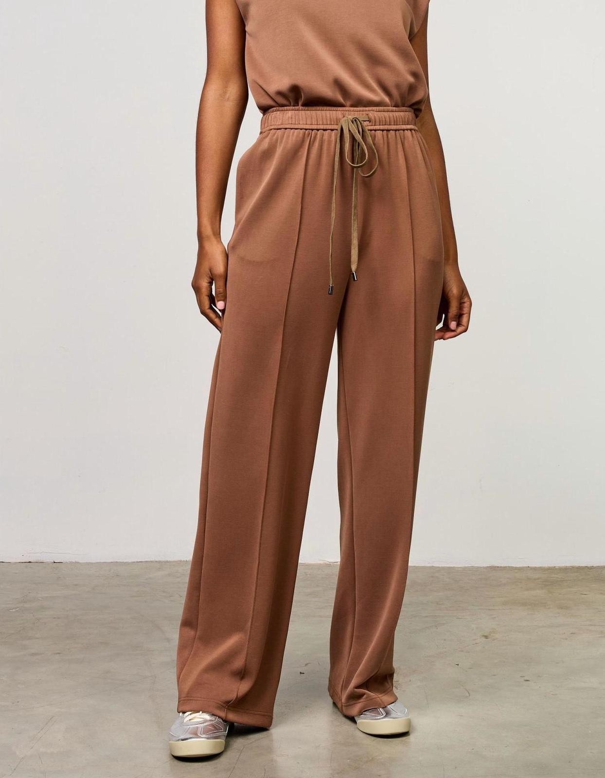 Skies Are Blue Payton Scuba Pants Coffee - $47.00