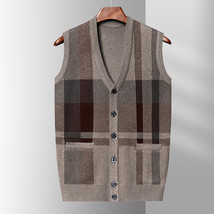 Men&#39;s Knit Cardigan Vest Autumn And Winter Leisure Loose Version Wool Vest - £19.44 GBP+