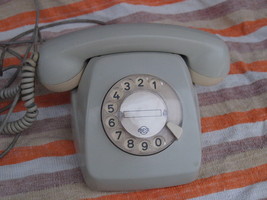 RARE VINTAGE VEF TAp-611 ROTARY DIAL PHONE GREY COLOR - $39.59