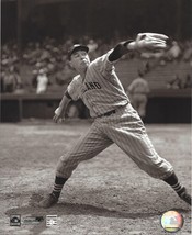 Bob Feller 8X10 Photo Cleveland Indians Baseball Picture From The Stretch - $4.94