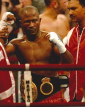 TRAVIS SIMMS 8X10 PHOTO BOXING PICTURE WITH BELT - $4.94