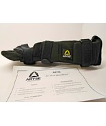 Aryse Wrist Brace AY-3916 Size UP TO 7&quot; Black Wrist Brace SMALL Wrist - £4.86 GBP