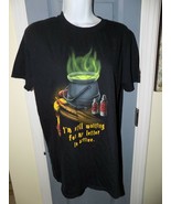 HARRY POTTER I&#39;M STILL WAITING FOR MY LETTER TO ARRIVE T-SHIRT SIZE M AD... - $22.25