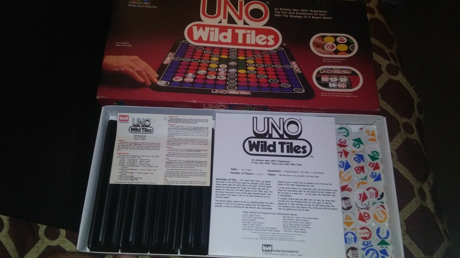 UNO Wild Tiles 1984 Complete Strategy Board Game International Games - $24.74