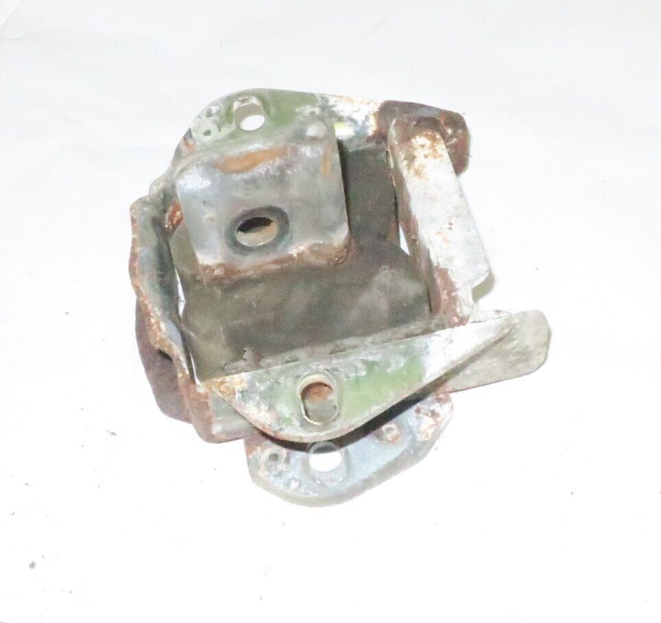 1982 Delorean DMC 12 OEM Left Rear Transmission Mount - $54.95