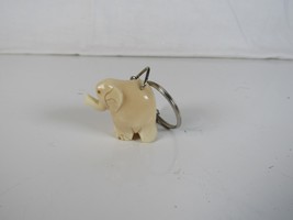 Vintage Hand Carved 3D Elephant Key Chain Cream - $12.53
