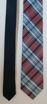 Men&#39;s Tommy Hilfiger Red White &amp; Blue Plaid Tie 100% Silk EUC 60&quot; L Skinny  - £10.98 GBP