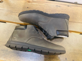 Timberland Graydon Men&#39;s Grey lightweight Leather Sneaker Boots, A5SFM SIZE: 7.5 - £67.74 GBP