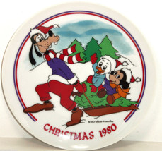 Disney Sleigh Ride Christmas 1980 Collector Plate Goofy Hugie Duck Morty Mouse - £47.92 GBP