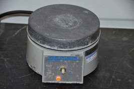 VWR Dylastir 58935-250 Magnetic Stirrer 6.5&quot; Diameter 120V TESTED GUARAN... - £47.11 GBP