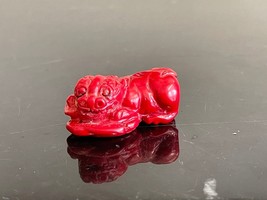 Antique Chinese Carved Red Foo Dog Snuff Bottle - £157.45 GBP