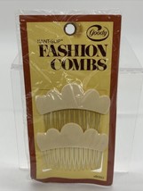 Vintage 1975 Goody Kant Slip Fashion Combs WHITE SCALOP 8050 Retro Made In USA - £13.23 GBP