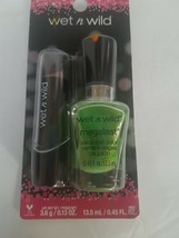 Wet N Wild Lipstick And Green Nail Polish .13 Oz - £9.99 GBP