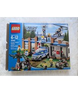 (4440) LEGO CITY: Forest Police Station Tree Helicopter Read Details - $2,811.68 MXN