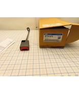 Ford BC3Z-26611B60-AA Seat Belt Buckle Front Center - $927.70 MXN