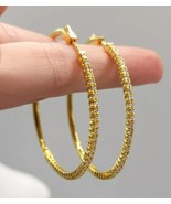 Rundgeschliffene Simulierte Diamant Damen Huggie Creolen 14k Gelbvergoldet - $103.67