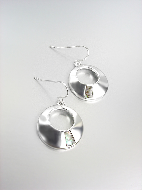 ELEGANT Silver Mother of Pearl Shell Round Petite Dangle Earrings - $9.99
