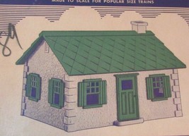 Vintage Plasticville Cape Cod House Kit HP-9 Building Red Original Box - £16.19 GBP